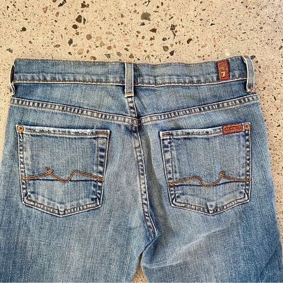 7 for all Mankind size 27 button fly - Picture 2 of 8